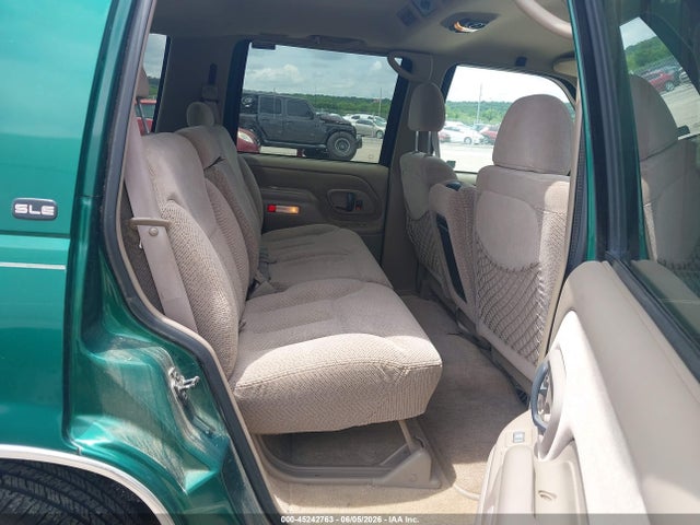 45242763 :رقم المزاد ، 1GKEC13R9XJ736876 vin ، 1999 Gmc Yukon Sle مزاد بيع