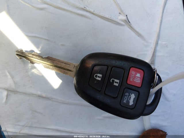 Toyota COROLLA LE 2017 5YFBURHE7HP722553 Image 11