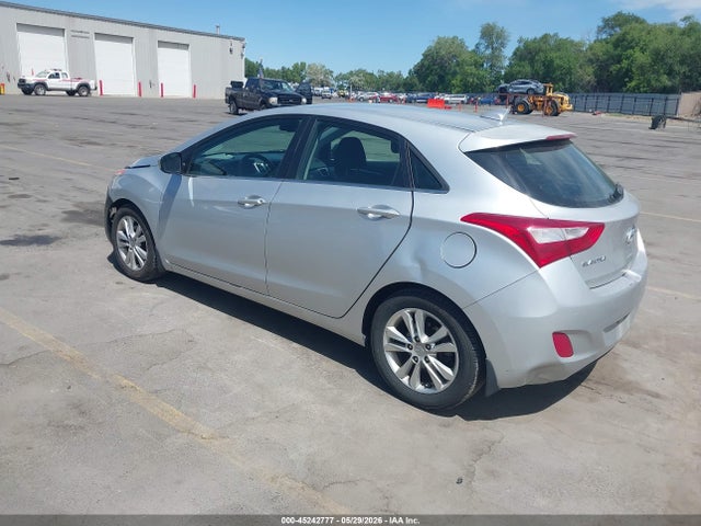 Продажа на аукционе авто 2013 Hyundai Elantra Gt, vin: KMHD35LE9DU125716, номер лота: 45242777