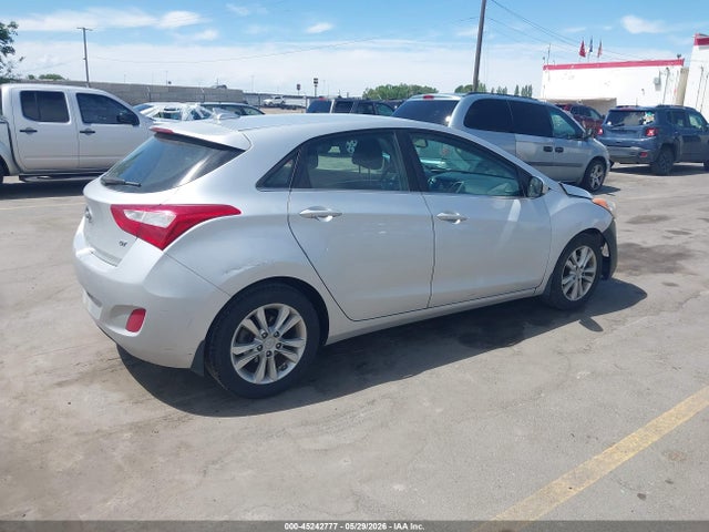 Продажа на аукционе авто 2013 Hyundai Elantra Gt, vin: KMHD35LE9DU125716, номер лота: 45242777