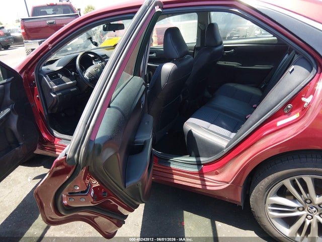 4T1BF1FK3FU974462 Toyota CAMRY SE