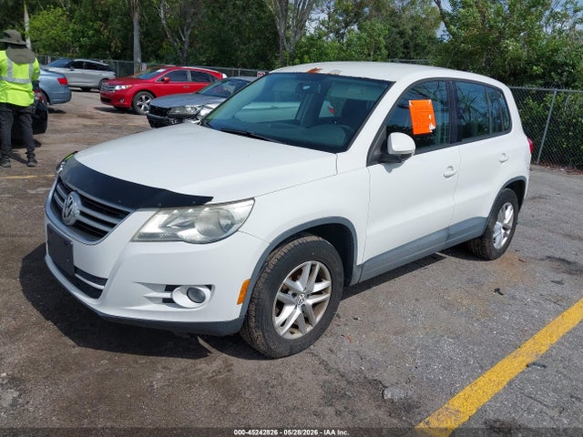 Aukcja sprzedaży 2011 Volkswagen Tiguan S, vin: WVGCV7AX1BW541704, numer aukcji: 45242826