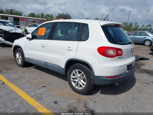 Aukcja sprzedaży 2011 Volkswagen Tiguan S, vin: WVGCV7AX1BW541704, numer aukcji: 45242826