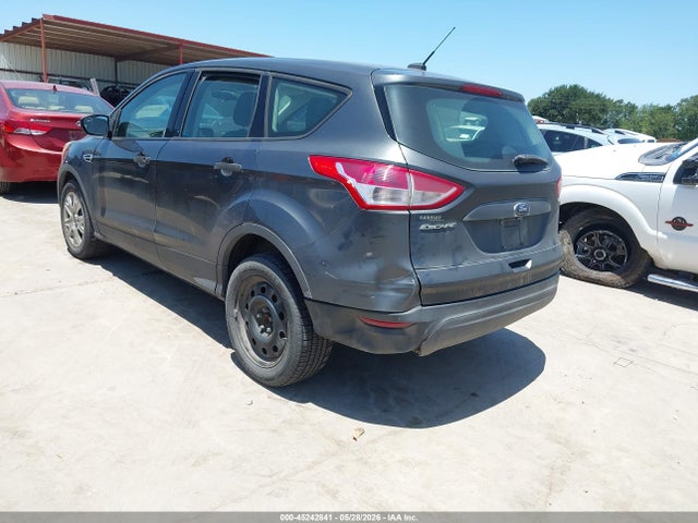 Продаж на аукціоні авто 2016 Ford Escape S, vin: 1FMCU0F71GUB46945, номер лоту: 45242841