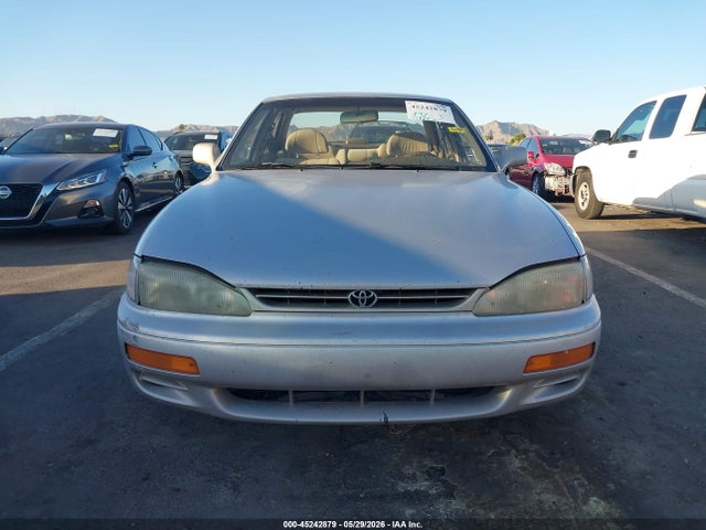 Продаж на аукціоні авто 1995 Toyota Camry Le, vin: 4T1SK12E2SU598973, номер лоту: 45242879