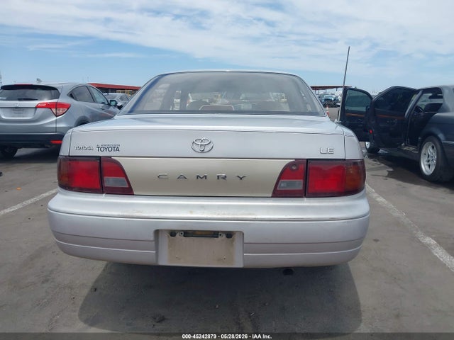 Auction sale of the 1995 Toyota Camry Le, vin: 4T1SK12E2SU598973, lot number: 45242879