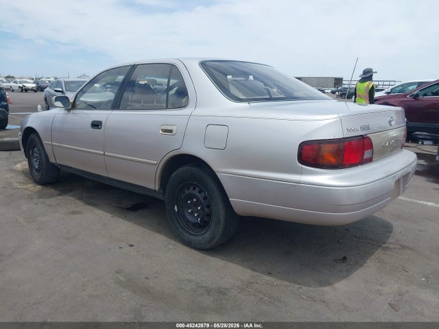 Продаж на аукціоні авто 1995 Toyota Camry Le, vin: 4T1SK12E2SU598973, номер лоту: 45242879