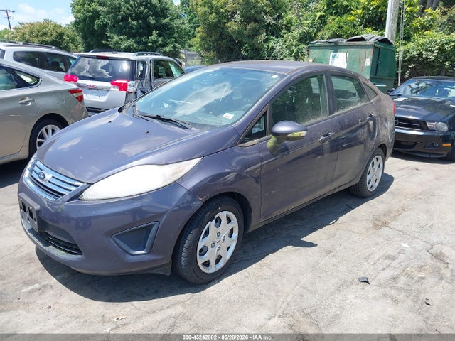 45242882 :رقم المزاد ، 3FADP4BJ4DM161888 vin ، 2013 Ford Fiesta Se مزاد بيع
