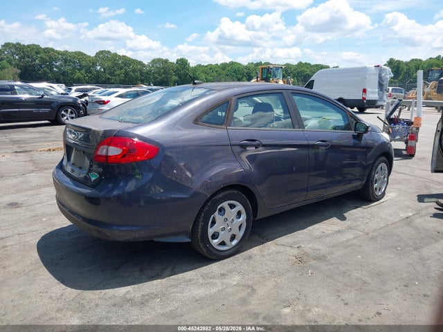 45242882 :رقم المزاد ، 3FADP4BJ4DM161888 vin ، 2013 Ford Fiesta Se مزاد بيع