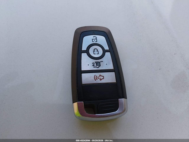 Продажа на аукционе авто 2022 Ford Explorer Xlt, vin: 1FMSK8DH2NGA33237, номер лота: 45242894