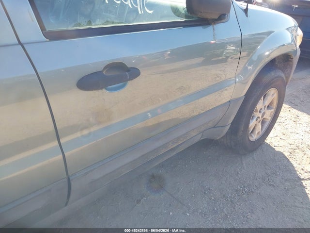 Продаж на аукціоні авто 2007 Ford Escape Xlt/xlt Sport, vin: 1FMCU03117KA93143, номер лоту: 45242898