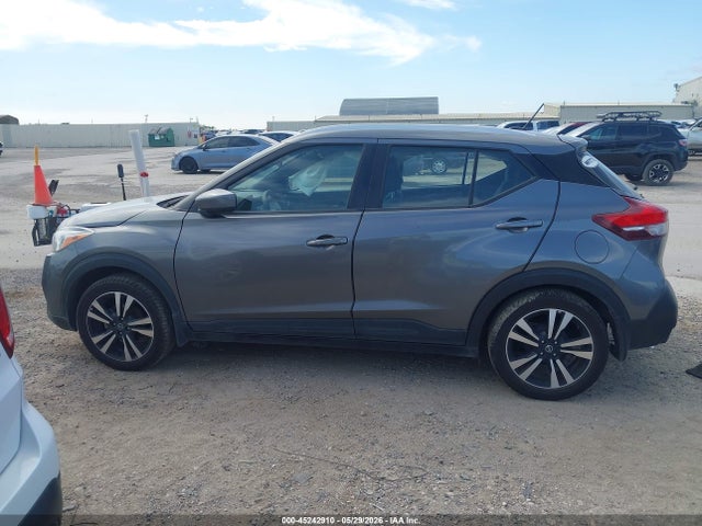 3N1CP5CU9KL492167 Nissan KICKS SV