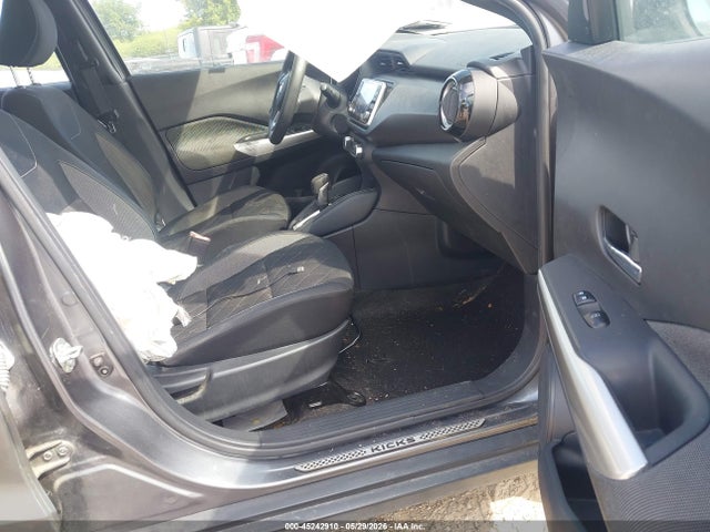 3N1CP5CU9KL492167 Nissan KICKS SV