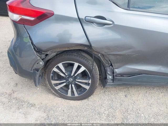3N1CP5CU9KL492167 Nissan KICKS SV