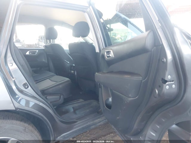 Nissan Pathfinder S 2017 5N1DR2MM5HC632644 Image 8