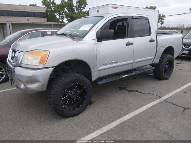 2011 Nissan Titan Sv მანქანა იყიდება აუქციონზე, vin: 1N6AA0EJ5BN320078, აუქციონის ნომერი: 45242922