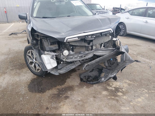 45242928 :رقم المزاد ، JF2SKAJC8MH481318 vin ، 2021 Subaru Forester Premium مزاد بيع