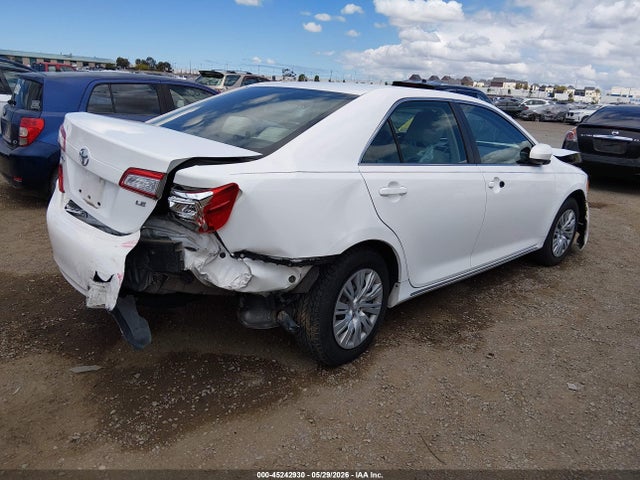 45242930 :رقم المزاد ، 4T1BF1FK4CU182476 vin ، 2012 Toyota Camry Le مزاد بيع