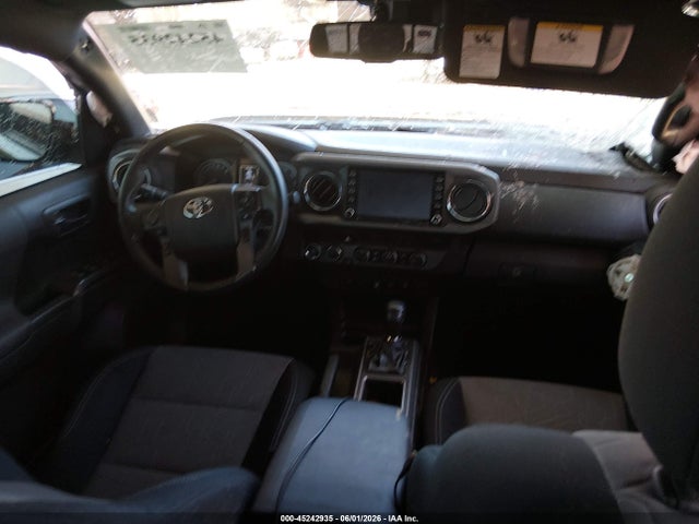 Aukcja sprzedaży 2021 Toyota Tacoma Trd Off-road, vin: 3TYCZ5ANXMT030852, numer aukcji: 45242935