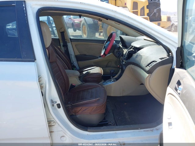 2013 Hyundai Accent Gls მანქანა იყიდება აუქციონზე, vin: KMHCU4AE3DU461979, აუქციონის ნომერი: 45242941