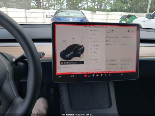 Продажа на аукционе авто 2024 Tesla Model Y Long Range Dual Motor All-wheel Drive, vin: 7SAYGDEE7RF034139, номер лота: 45242953