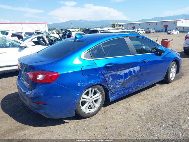 1G1BE5SM2J7224752 Chevrolet Cruze Lt Auto