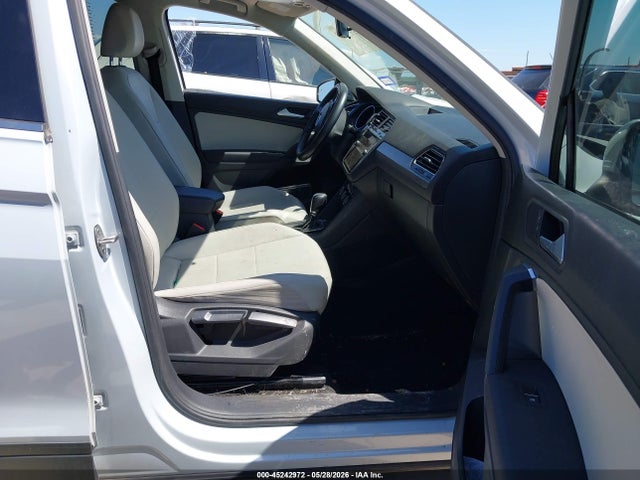 2019 Volkswagen Tiguan 2.0t Se/2.0t Sel/2.0t Sel R-line/2.0t Sel R-line Black მანქანა იყიდება აუქციონზე, vin: 3VV3B7AX3KM048198, აუქციონის ნომერი: 45242972