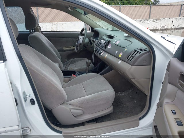 2003 Toyota Camry Le მანქანა იყიდება აუქციონზე, vin: 4T1BE32K53U141603, აუქციონის ნომერი: 45242984