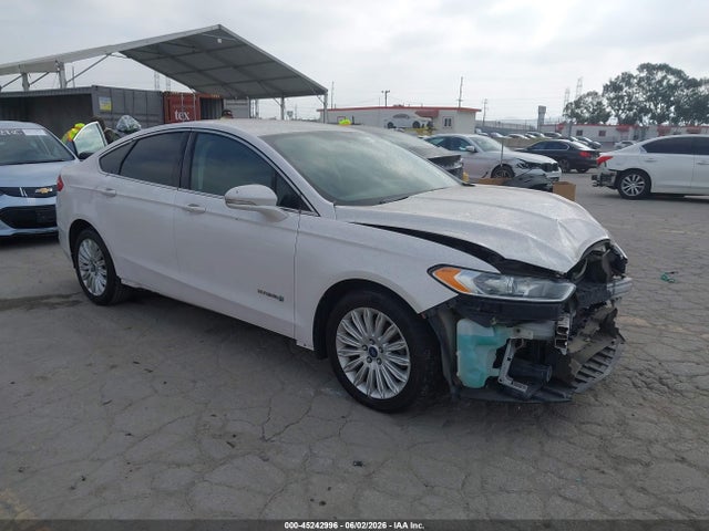 45242996 :رقم المزاد ، 3FA6P0LU4DR371615 vin ، 2013 Ford Fusion Hybrid Se مزاد بيع