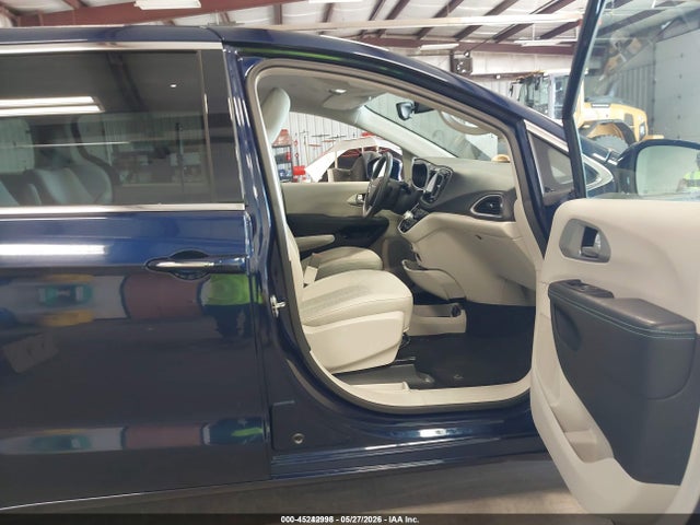 Aukcja sprzedaży 2018 Chrysler Pacifica Hybrid Touring Plus, vin: 2C4RC1H70JR276241, numer aukcji: 45242998
