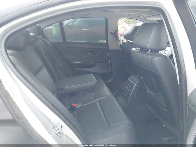 2006 Bmw 325i მანქანა იყიდება აუქციონზე, vin: WBAVB13506K001530, აუქციონის ნომერი: 45243029