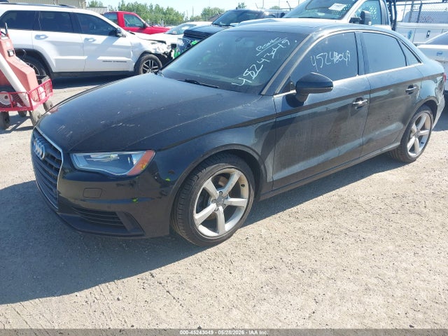 45243049 :رقم المزاد ، WAUA7GFF7G1020073 vin ، 2016 Audi A3 1.8t Premium مزاد بيع