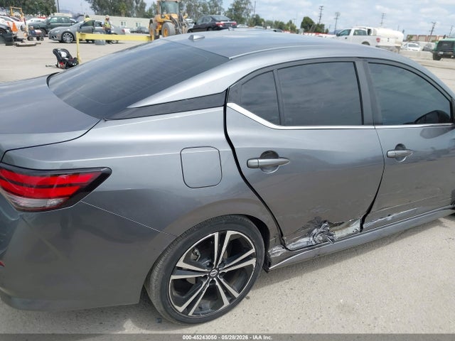 3N1AB8DV2NY272360 Nissan Sentra Sr Xtronic Cvt