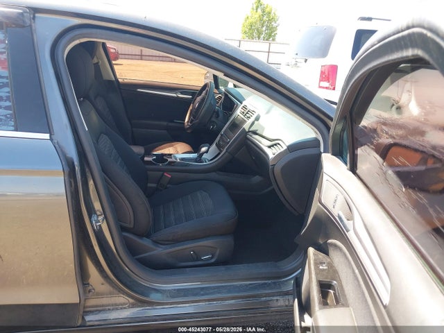 1FA6P0H79G5115495 Ford FUSION SE