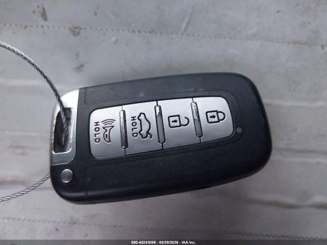 Hyundai Sonata Hybrid Limited 2014 KMHEC4A48EA107056 Image 11