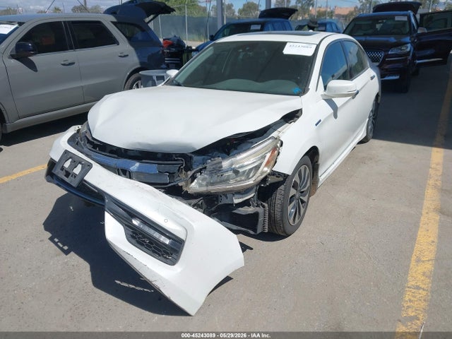 JHMCR6F76HC026752 Honda Accord Hybrid Touring