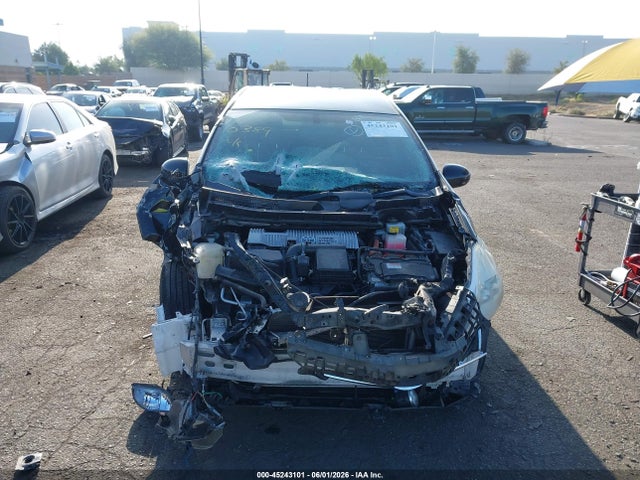 Toyota Prius V Five 2014 JTDZN3EU5E3290389 Image 13