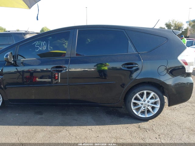 Toyota Prius V Five 2014 JTDZN3EU5E3290389 Image 15