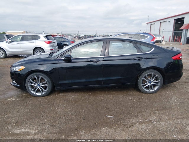 3FA6P0HD1HR401457 Ford FUSION SE