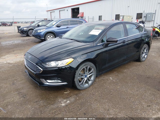 3FA6P0HD1HR401457 Ford FUSION SE
