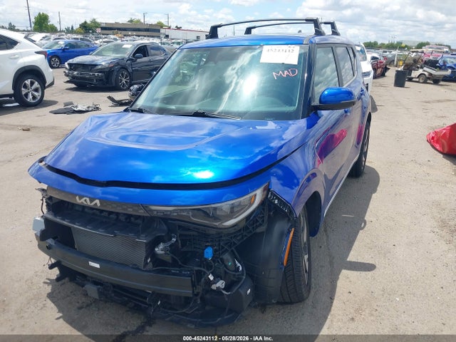KNDJ53AU6P7205963 KIA Soul Gt-line