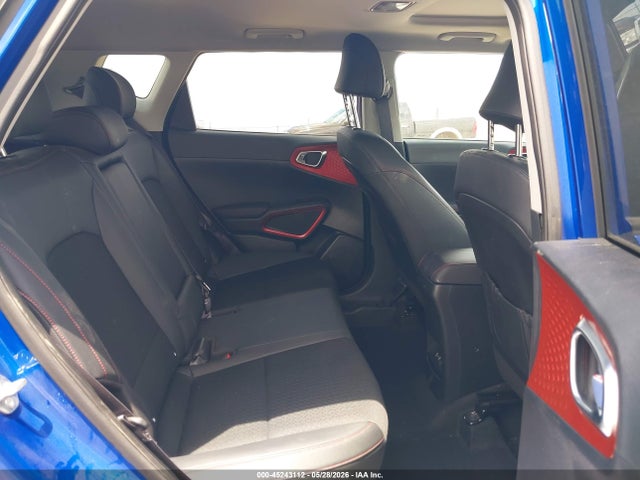 KNDJ53AU6P7205963 KIA Soul Gt-line