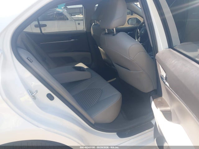 45243150 :رقم المزاد ، 4T1G11AK8NU669470 vin ، 2022 Toyota Camry Se مزاد بيع