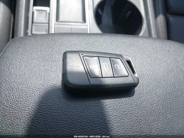 1V2CR2CA6JC565693 Volkswagen Atlas 3.6l V6 Se