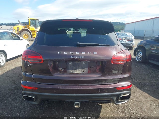 Auction sale of the 2018 Porsche Cayenne Platinum Edition, vin: WP1AA2A24JKA02402, lot number: 45243185