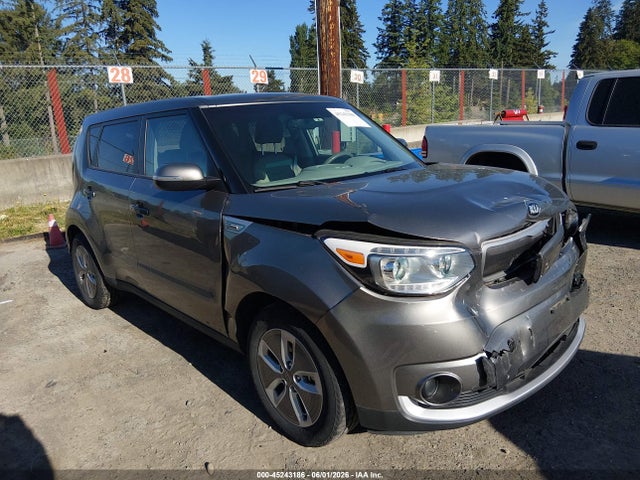 45243186 :رقم المزاد ، KNDJP3AEXJ7032362 vin ، 2018 Kia Soul Ev مزاد بيع