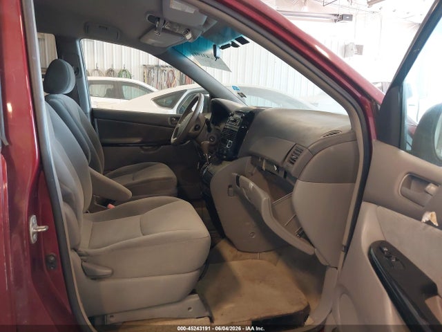 Продажа на аукционе авто 2005 Toyota Sienna Ce/le, vin: 5TDZA23C35S267059, номер лота: 45243191