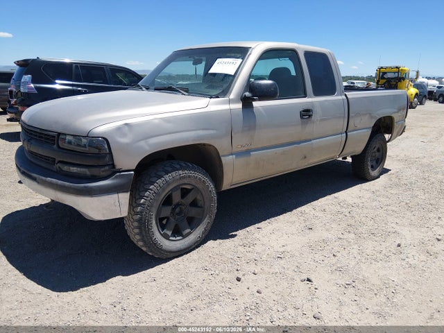 Auction sale of the 2002 Chevrolet Silverado 1500, vin: 2GCEK19T721390878, lot number: 45243192