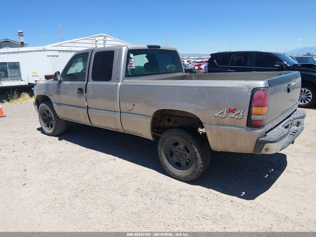 Auction sale of the 2002 Chevrolet Silverado 1500, vin: 2GCEK19T721390878, lot number: 45243192