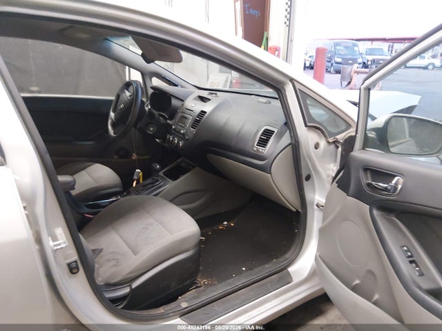 Aukcja sprzedaży 2016 Kia Forte Lx, vin: KNAFK4A61G5538120, numer aukcji: 45243196